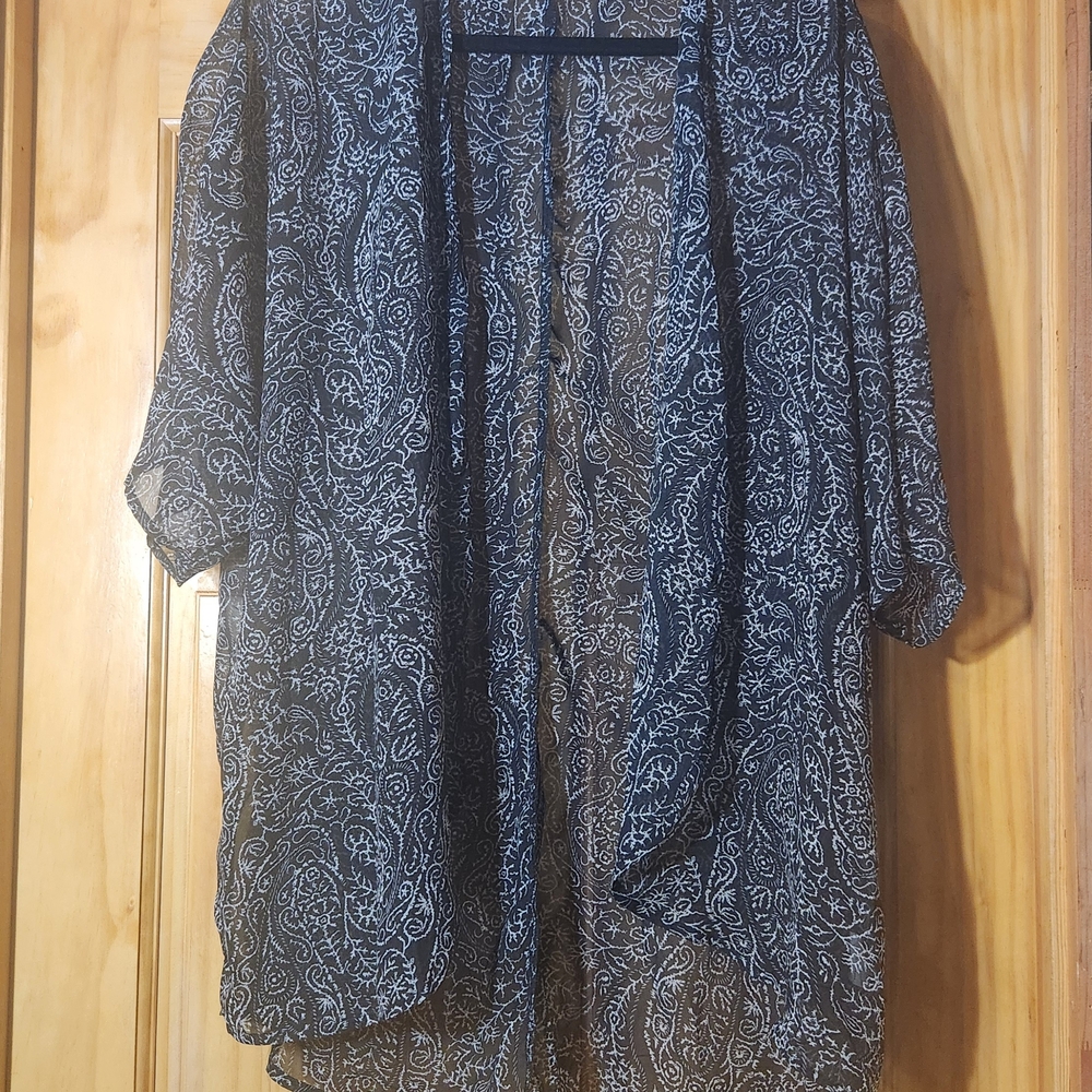 🖤Chic Black and White Paisley Women's Kimino Sheer XL - Picture 1 of 5